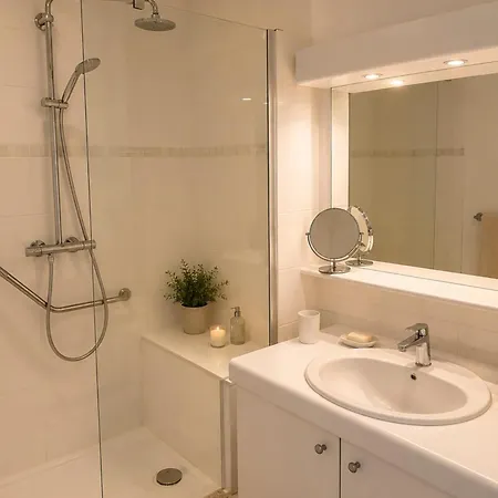 Sea & Pines With Terrace Apartment *